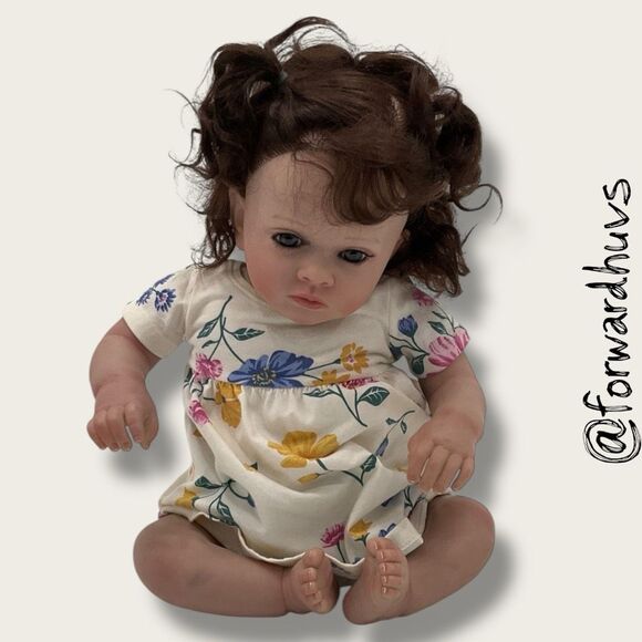21” Realistic Reborn-Style Baby Doll – Cloth Body & Vinyl Limbs – Plugged Hair - Picture 9 of 12